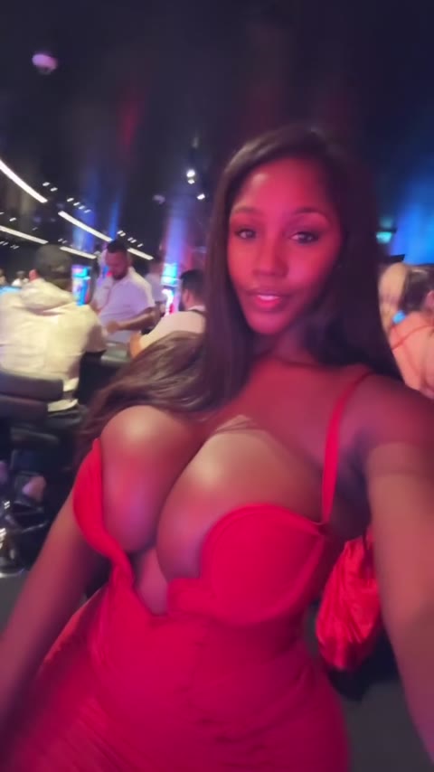 Ellietheempress nude Instagram photo — @ellietheempress leaked #6